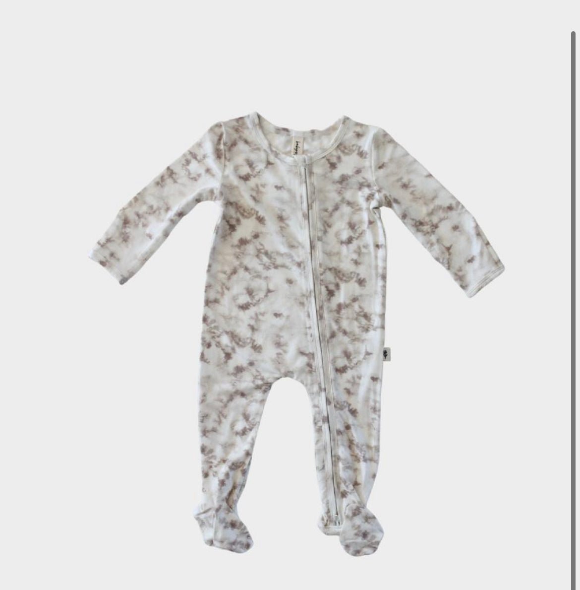 Tie Die Taupe Footie - The Bump & Company LLC